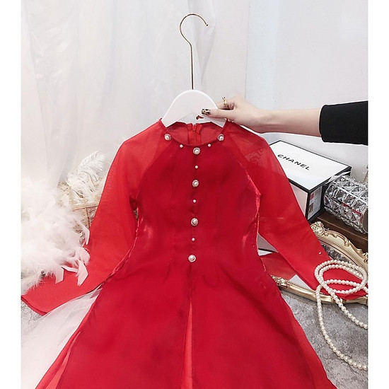 Áo dài cách tân cho bé gái hoa văn màu đỏ set áo kèm chân váy
