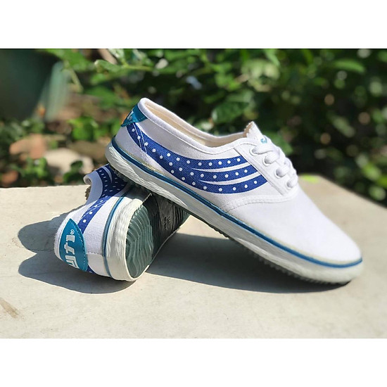Bata warrior deals shoes