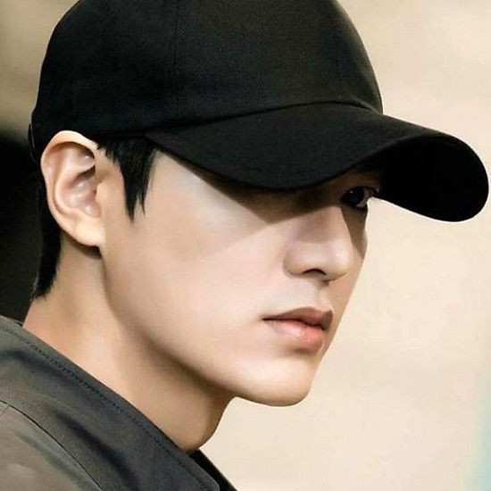 Mũ Lưỡi Trai Lowkey