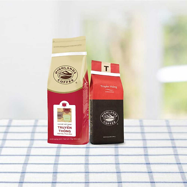 Combo Cà Phê Bột Truyền Thống Highlands Coffee 1kg và gói 200gr