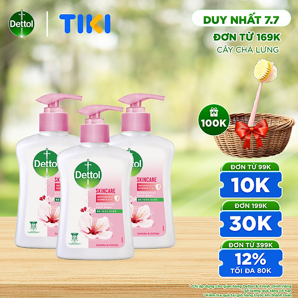 Combo 3 chai nước rửa tay Dettol kháng khuẩn dưỡng da - Chai 250g