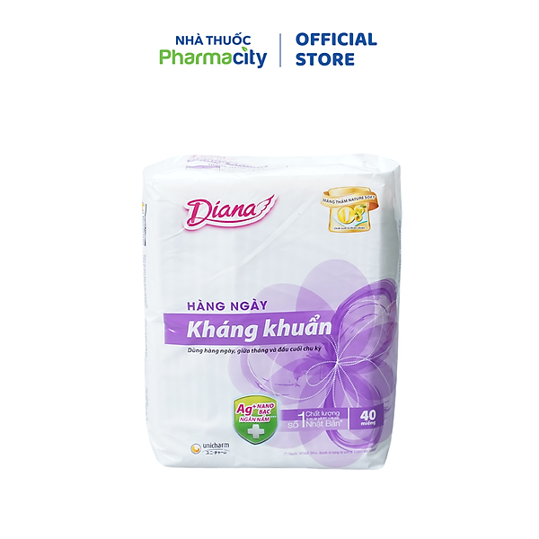 Băng vệ sinh hàng ngày kháng khuẩn Diana Sensi 15.5cm (Gói 40 miếng)