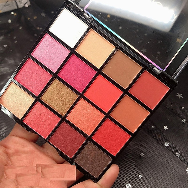 Bảng Phấn Mắt Lameila 16 Ô Classic