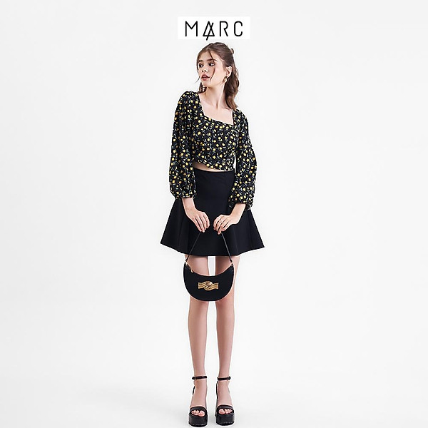 Áo kiểu nữ Marc Fashion croptop tay dài hoạ tiết cổ vuông CBSH100722