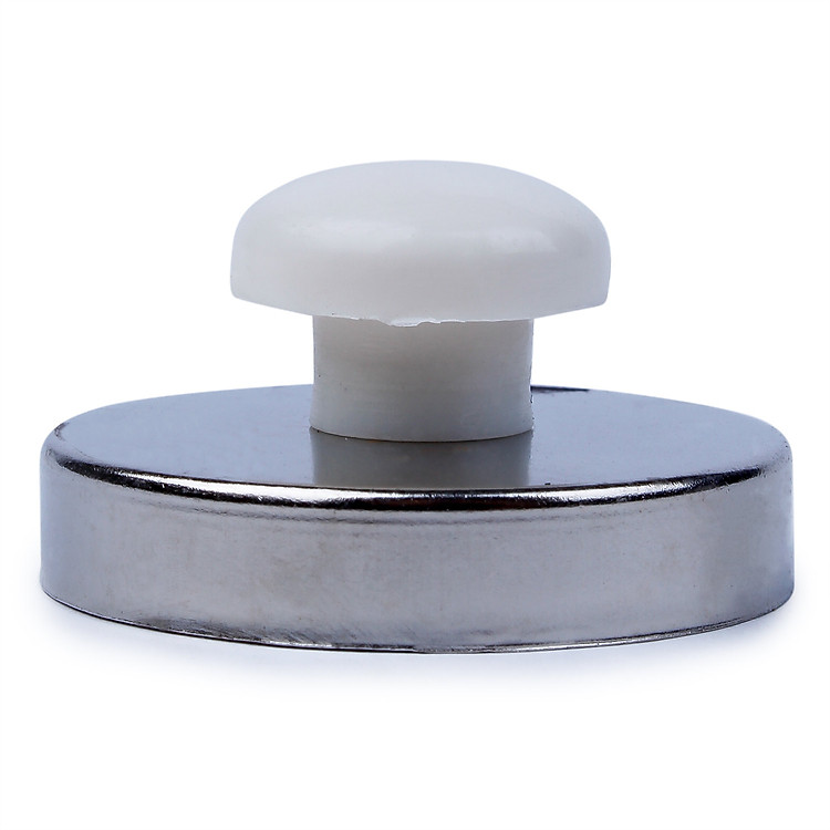 Nam Châm D=32 Bọc Sắt