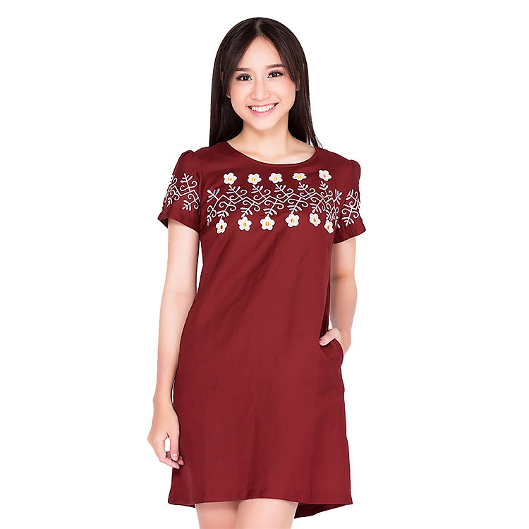 Đầm Suông Thêu Hoa Cirino D_LINEN_HMD - Đỏ Đô