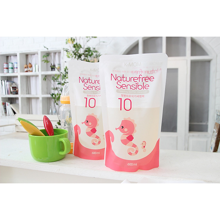 Nước Rửa Bình Sữa Và Rau Quả Hữu Cơ K-mom KM13125 - Túi 500ml