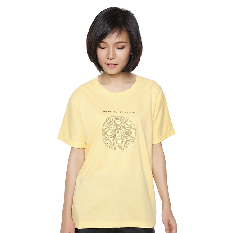 Áo Thun Nữ Tay Ngắn Focus On Happy Suvi SuviTF0036 - Vàng