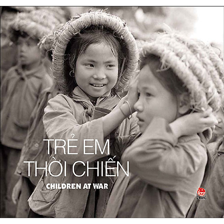 Trẻ Em Thời Chiến - Sách Ảnh