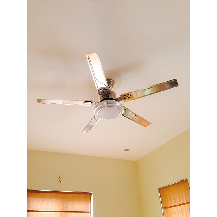 Quạt trần đèn QTK10 - Điều khiển từ xa - Đèn led 3 màu