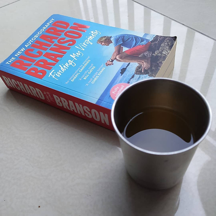 Finding My Virginity: The New Autobiography - Ảnh 3