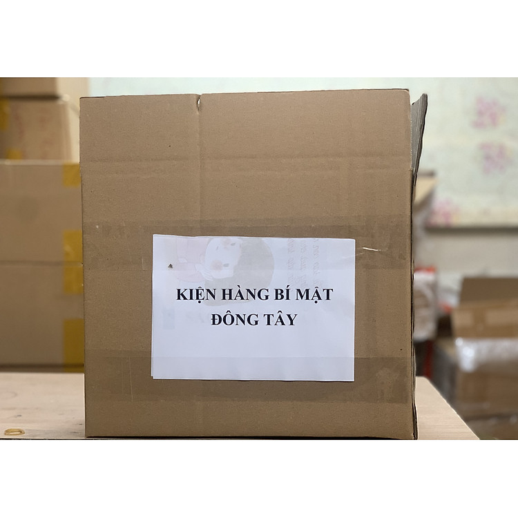 Kiện Sách Bí Mật Đông Tây