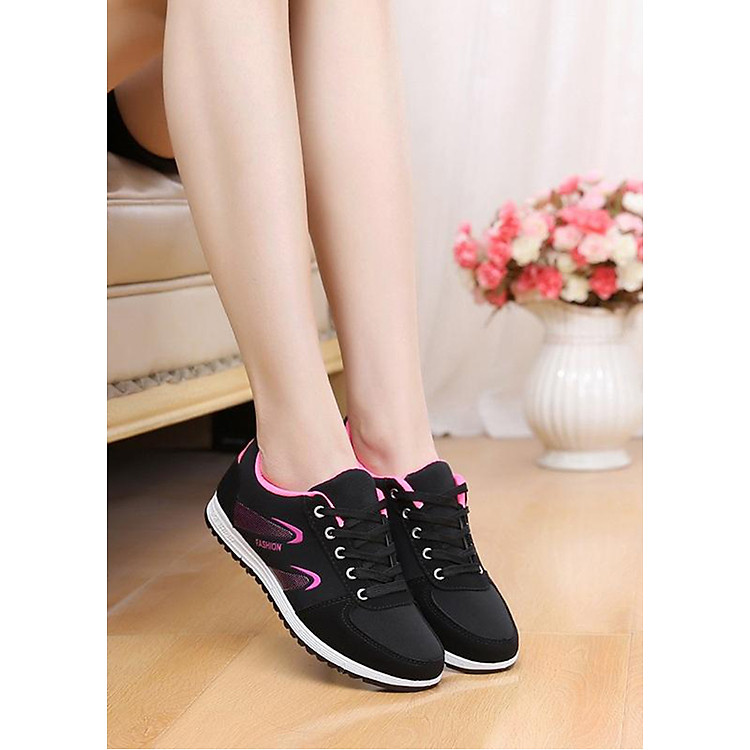 Giày Thể Thao Nữ LA004