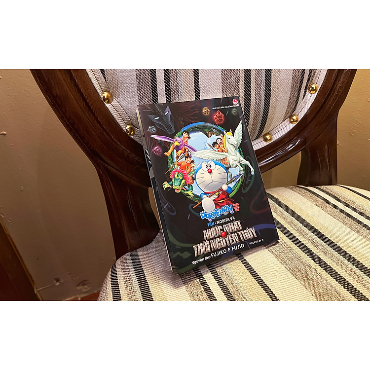 Truyện tranh Doraemon Movie Story: Nobita và nước Nhật thời nguyên thủy