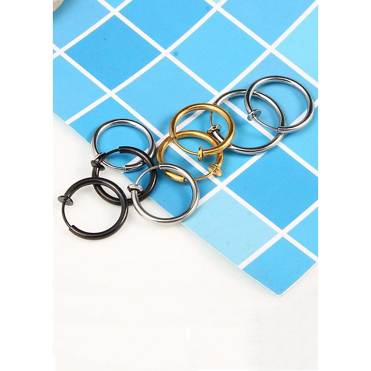Bộ 2 bông tai nam titan kẹp vành không cần bấm lỗ xỏ lỗ CHONMUA 365