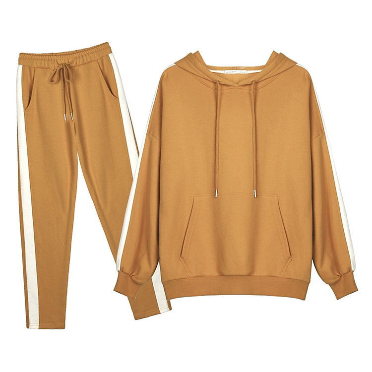 Bộ Quần Áo Thể Thao Cho Nữ