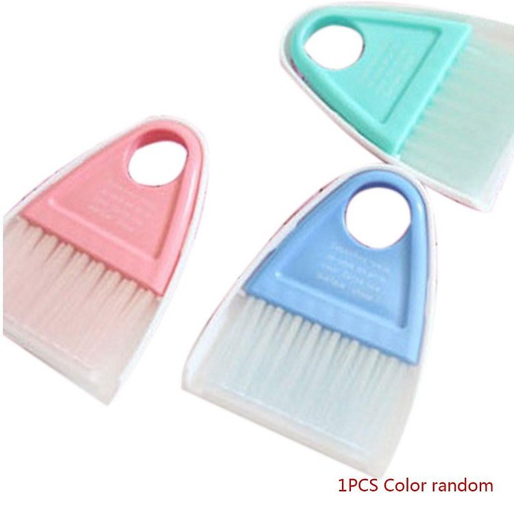 Chổi nhựa mini vệ sinh bụi bàn phím máy tính màu sắc ngẫu nhiên