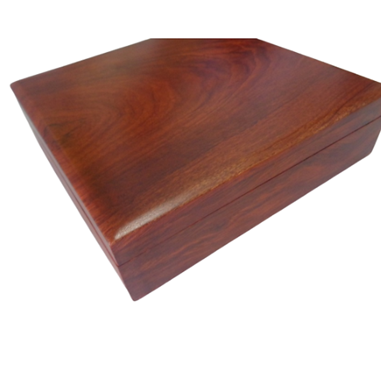 Hộp đựng quân cờ gỗ (18 x 18 x 6 cm)