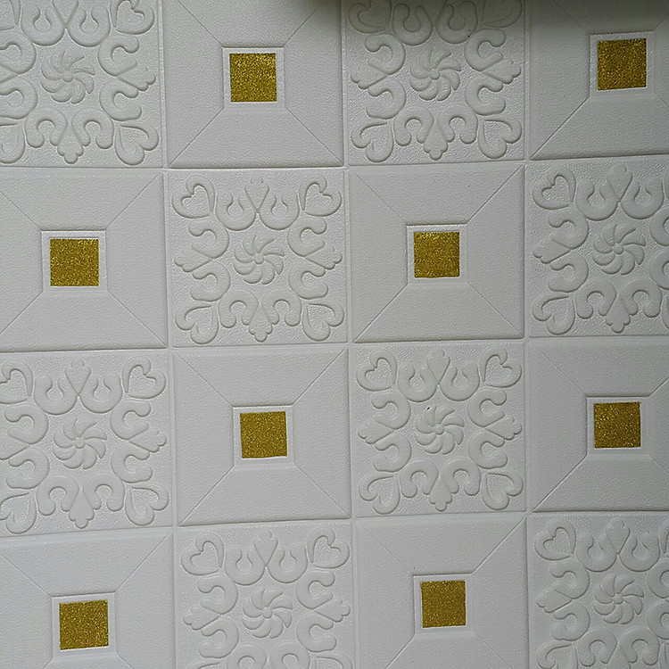 10 tấm xốp dán tường giả da điểm vàng