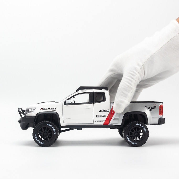 Mô hình xe Chevrolet Colorado ZR2 1:27 Chính hãng Ưu đãi - Hình ảnh 4