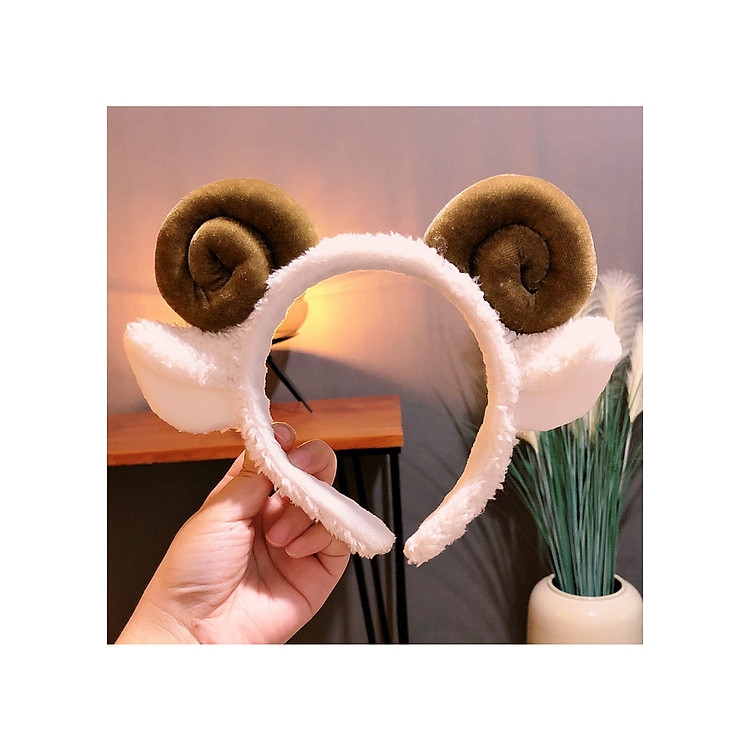 Cài Tóc Trang Điểm Hình Con Dê Dễ Thương