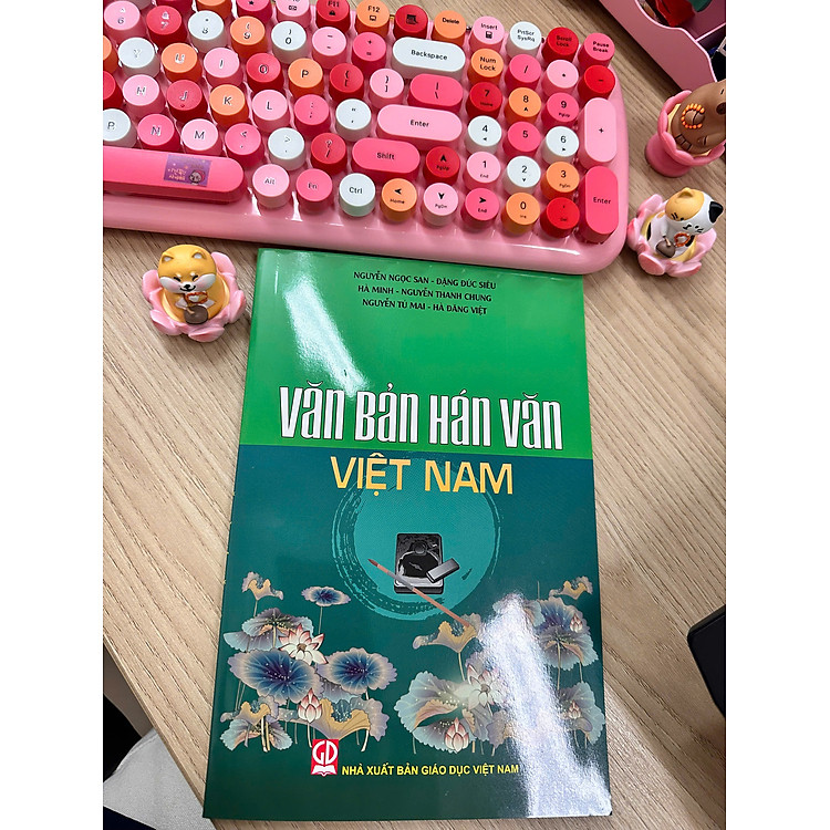 Văn bản Hán văn Việt Nam (tái bản mới nhất 2025)