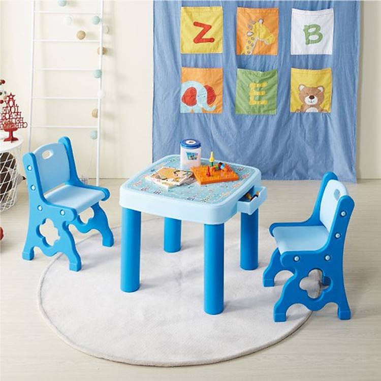 BỘ BÀN GHẾ CHO BÉ. BÀN GHẾ TRẺ EM THEO AN TOÀN CHO SỨC KHỎE CỦA TRẺ BG01