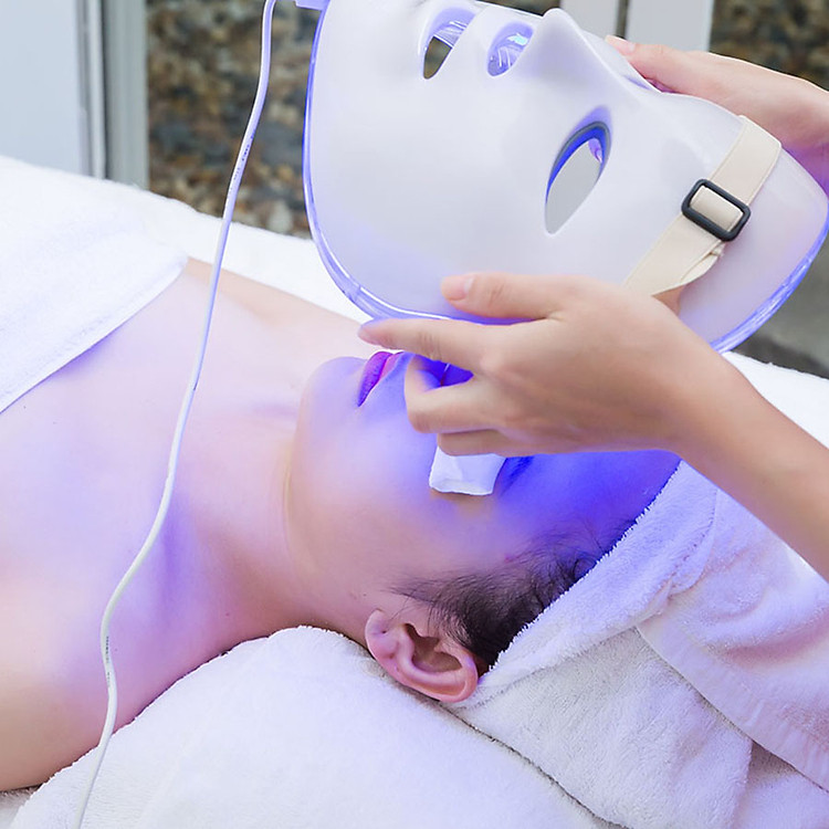 Combo Tiên Dược Trắng Da: Hấp Trắng Mặt Tuyết Thạch + Tắm Trắng Body Dịch Yến Tươi Hoa Hồng Tại AnhLee Spa