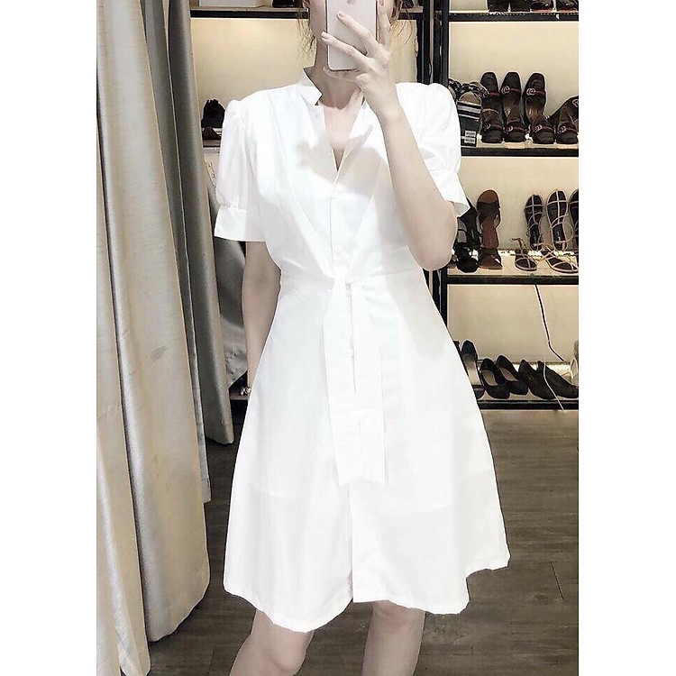 Đầm cổ trụ trắng thắt eo