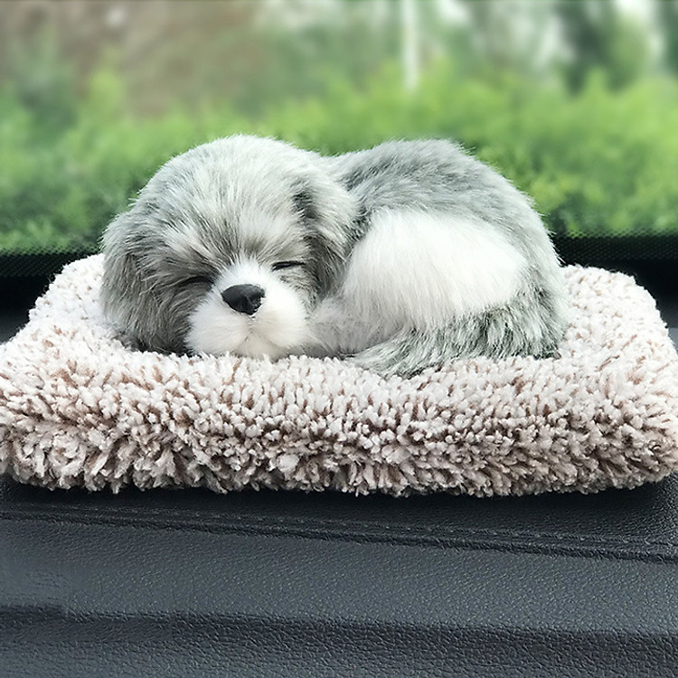 Chó bông than hoạt tính để taplo xe hơi