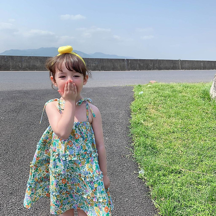 Váy thô 2 dây điệu đà cho bé đi du lịch 8-20kg