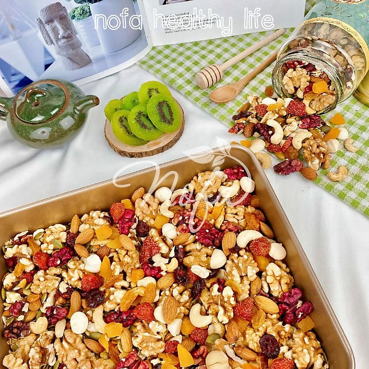 Granola siêu hạt NOFA 500g 90% hạt, nhiều Macca, Óc chó đỏ, Granola Ăn kiêng, Giảm cân