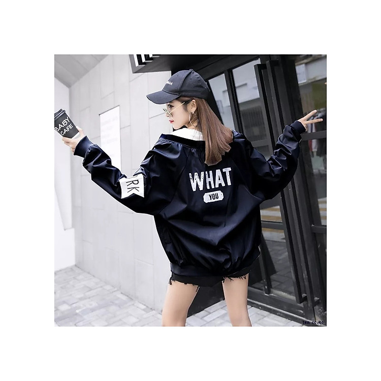ÁO KHOÁC BOMBER DÙ NỮ 2 LỚP IN CHỮ WHAT CÁ TÍNH