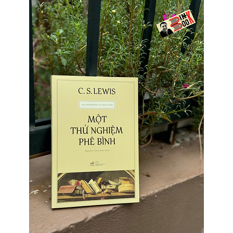 MỘT THỬ NGHIỆM PHÊ BÌNH