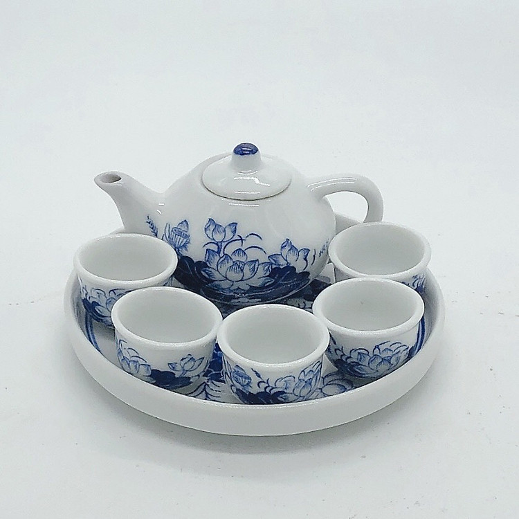 Bộ dâng trà thờ (ấm chén thờ)