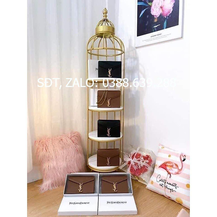 Kệ trang trí phòng khách