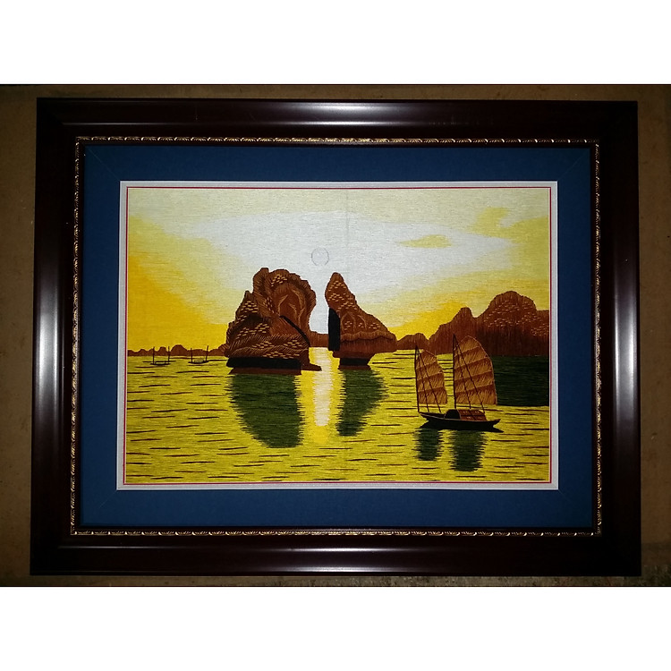 Tranh thêu tay -Phong cảnh Vịnh Hạ Long