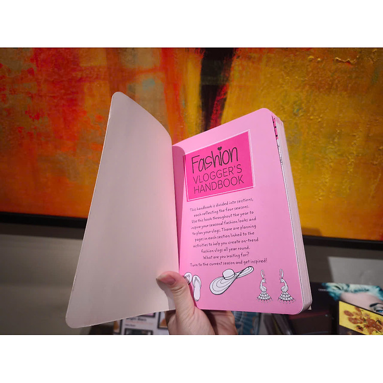 Fashion Vlogger's Handbook - Ảnh 5