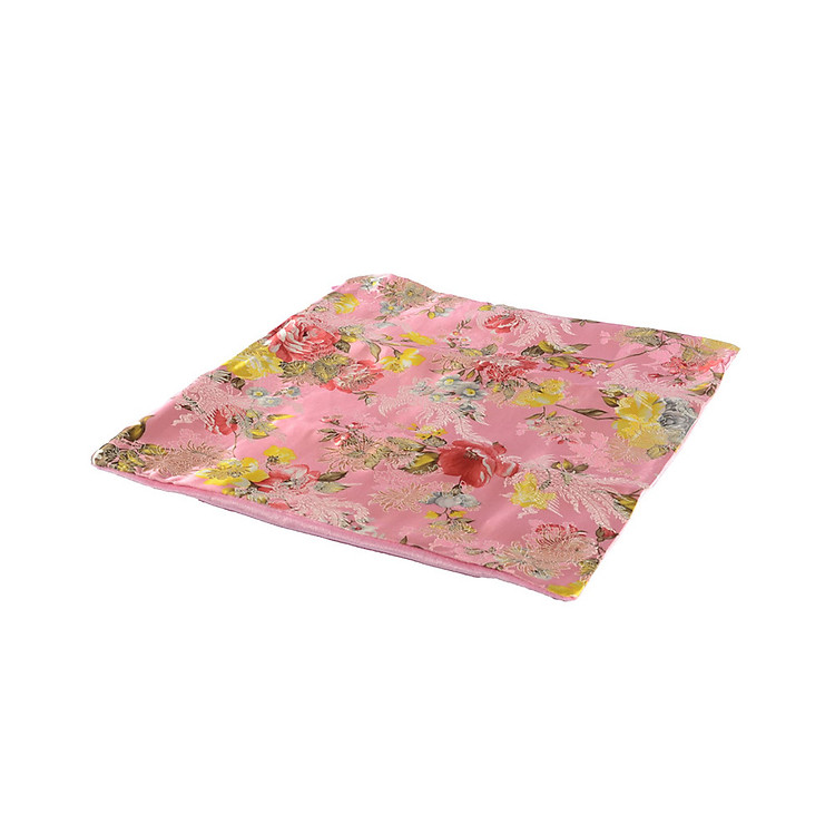 Vỏ gối tựa lưng vuông TET vải sợi tổng hợp mềm mịn, vỏ nền hồng phối họa tiết hoa nhiều màu, kích thước 40x40cm | Index Living Mall - Phân phối độc quyền tại Việt Nam