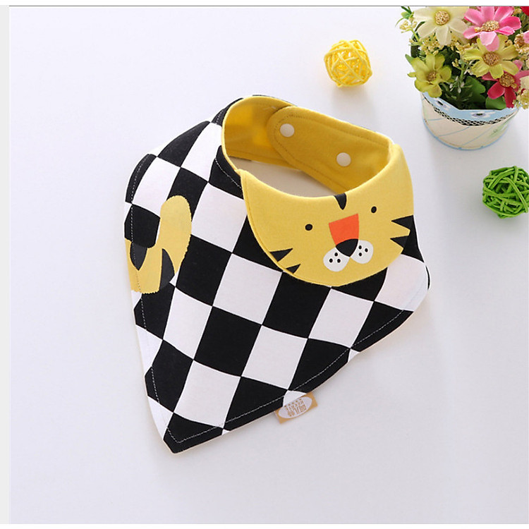Yếm ăn dặm tam giác cotton SKIDS cho bé