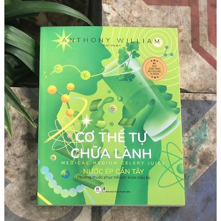 Newshop: Cơ thể tự chữa lành: Nước ép cần tây