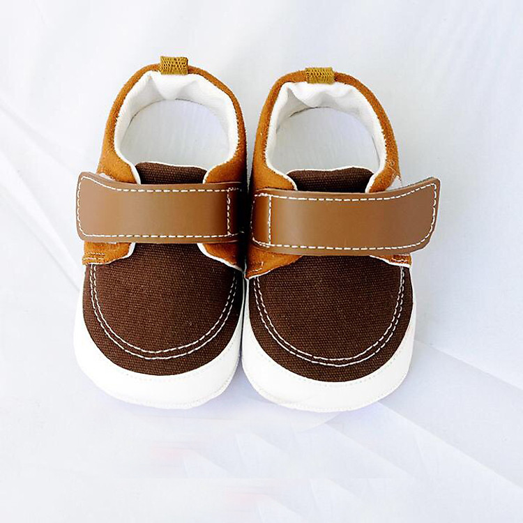 Giày Tập Đi Cho Bé Trai Cá tính Và Phong Cách Êm Chân, Chống Trơn Trượt Giành Cho Bé 0 - 15 Tháng - Màu Nâu