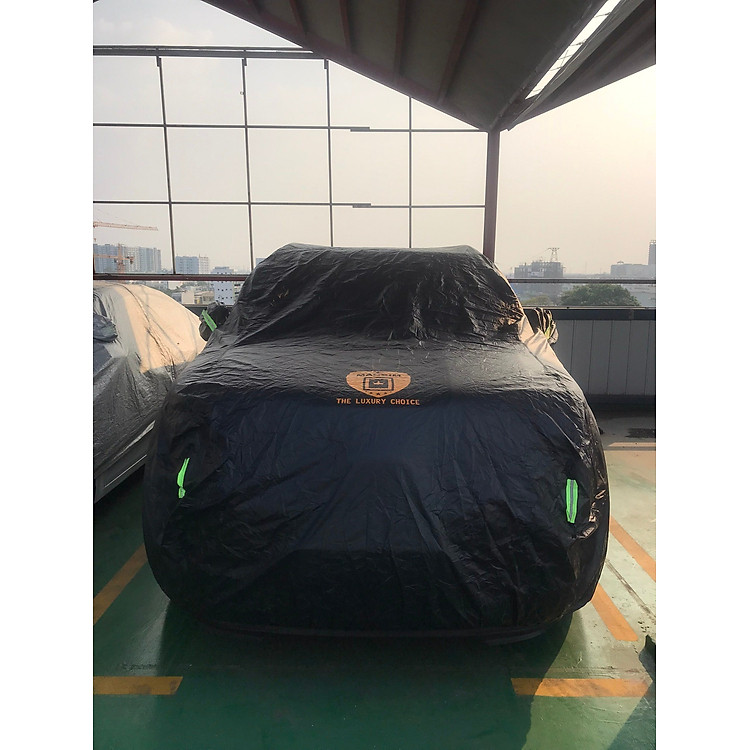 Bạt phủ ô tô Toyota Innova chất liệu Polyester - màu đen cao cấp MACSIM màu đen