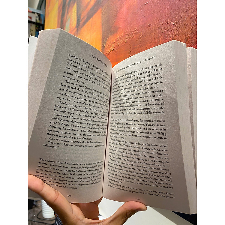 The World for Sale: Money, Power & the Traders Who Barter the Earth’s Resources - Ảnh 6