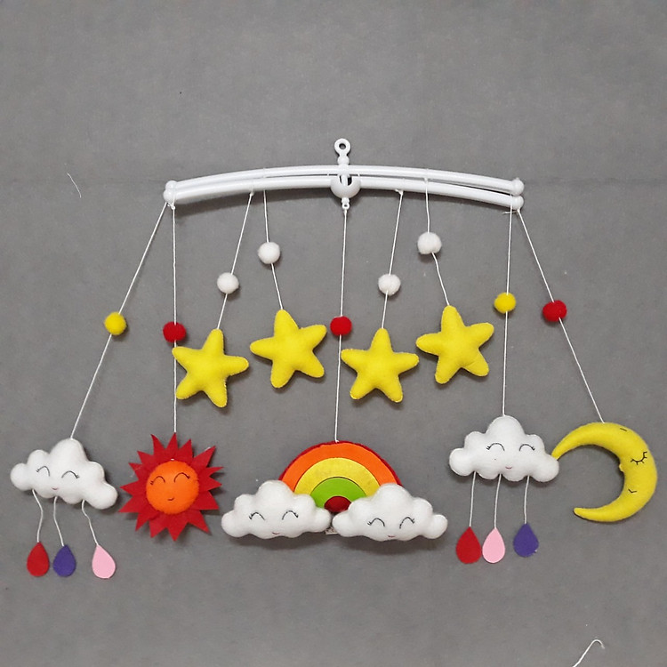 Treo nôi handmade màu sắc bầu trời kích thích thị giác cho bé