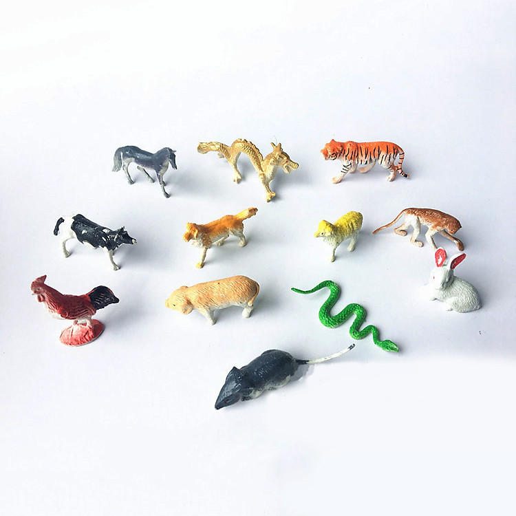 Bộ Mô Hình Nhựa Đồ Chơi (12 con) - Ảnh 4