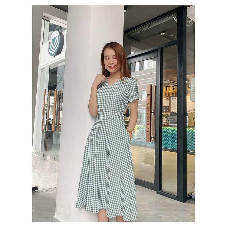 Đầm caro đắp chéo ngực BEMINE MT1202XANH