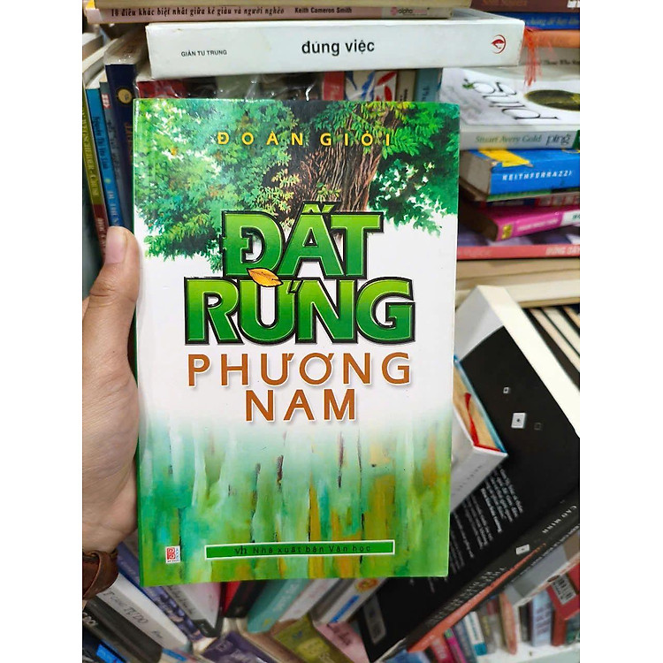 Đất rừng phương Nam
