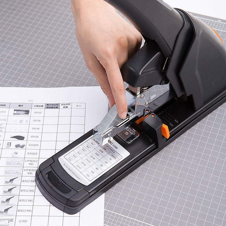 Bộ Ghim Dập Deli 23/17 (5 hộp) - Ảnh 3