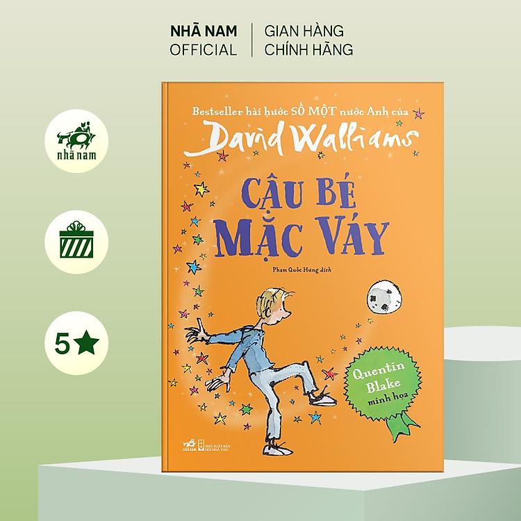 Cậu bé mặc váy